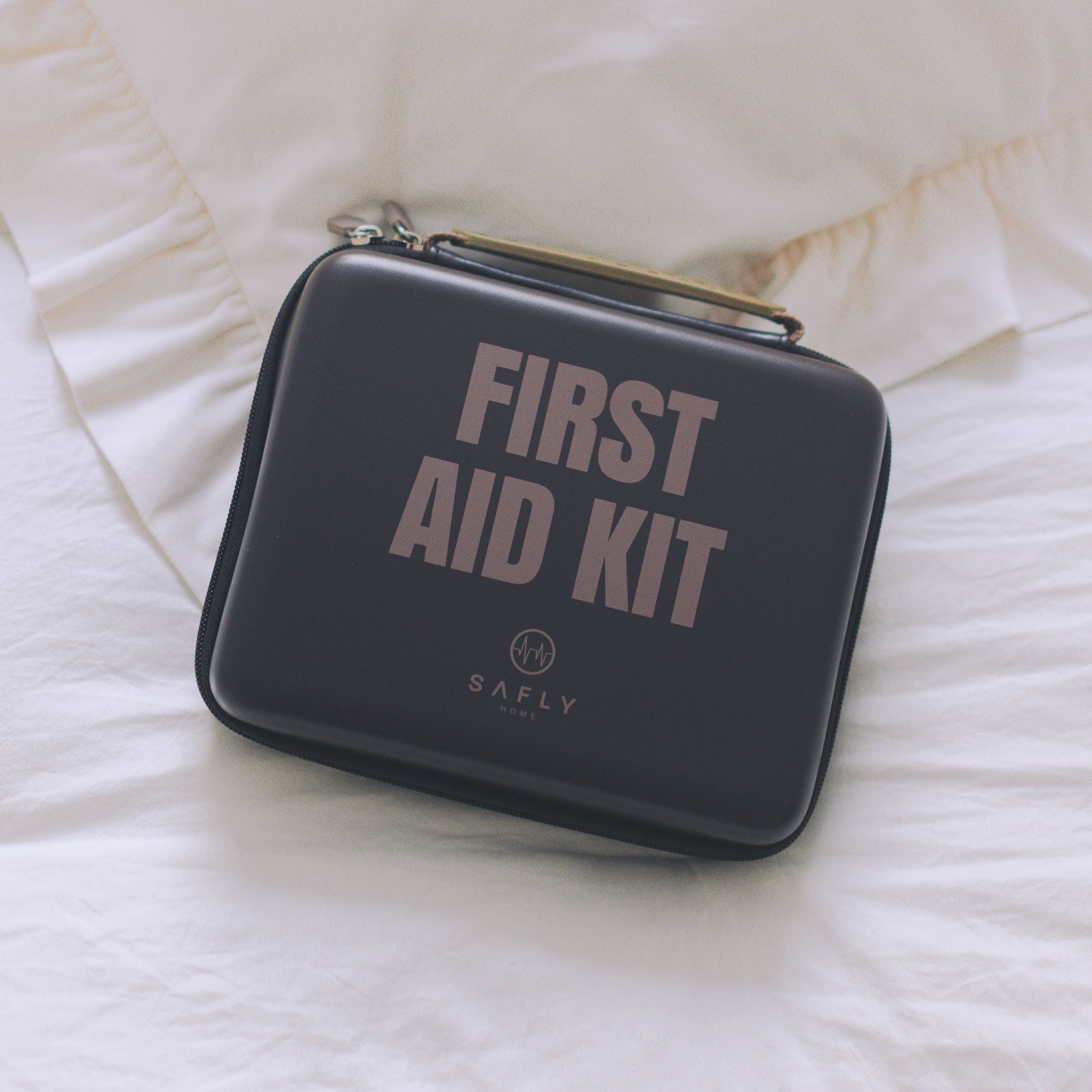 First Aid Medium Kit - Warm Brown