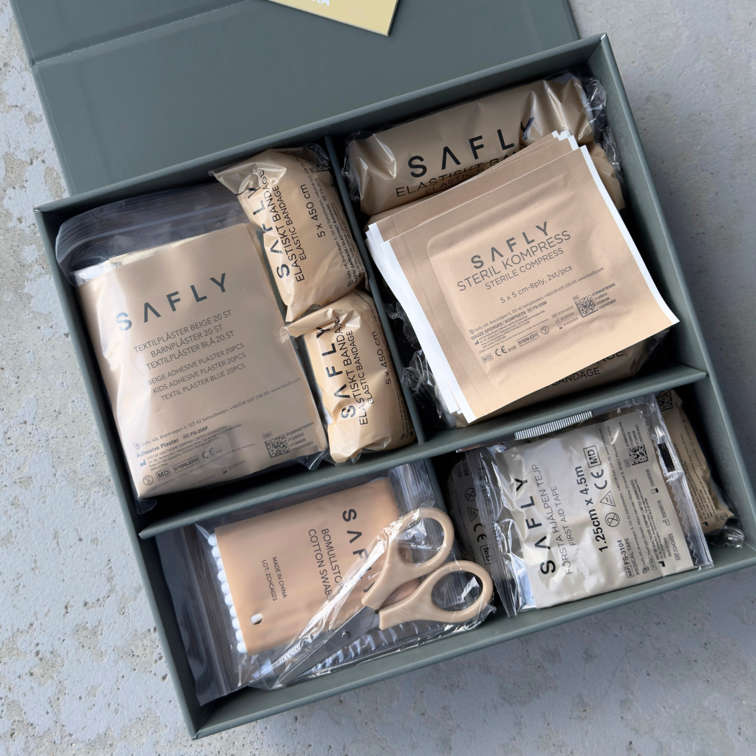 First Aid Box - Green